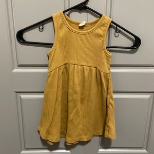 Quincy Mae ribbed knit sleeveless dress. 2/3y excellent condition